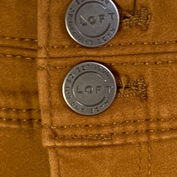 LOFT Women's Made and Loved Pants SIZE 30 / 10 Skinny Faux Suede Modern Capris - Picture 3 of 13